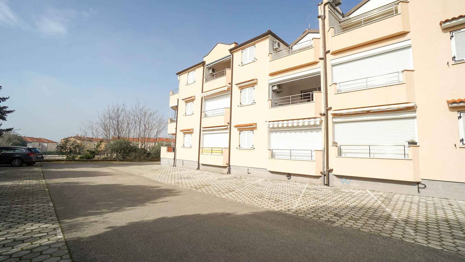 Ganze Ferienwohnung, Ferienwohnung mit Klimaanlage und Waschmaschine  in Zambratija, Umag und Umgebung