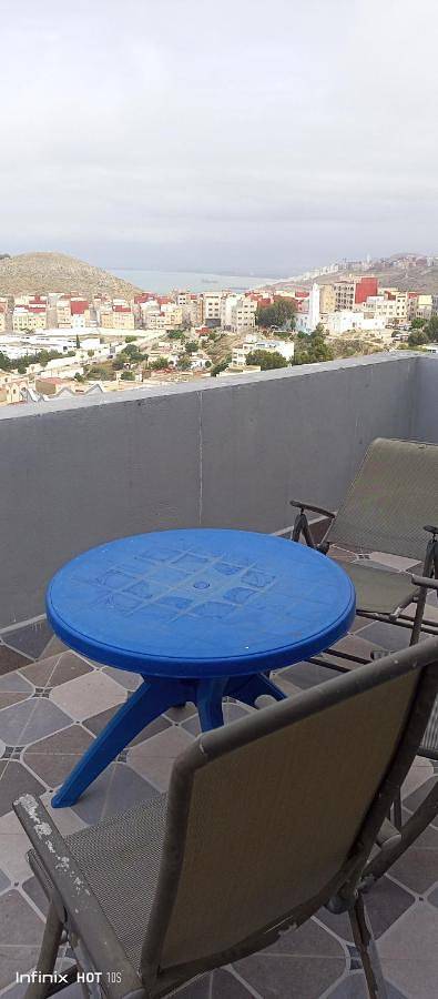 Gîte pour 2 personnes, avec vue sur le lac ainsi que vue et balcon dans Province d'Al Hoceima - 3