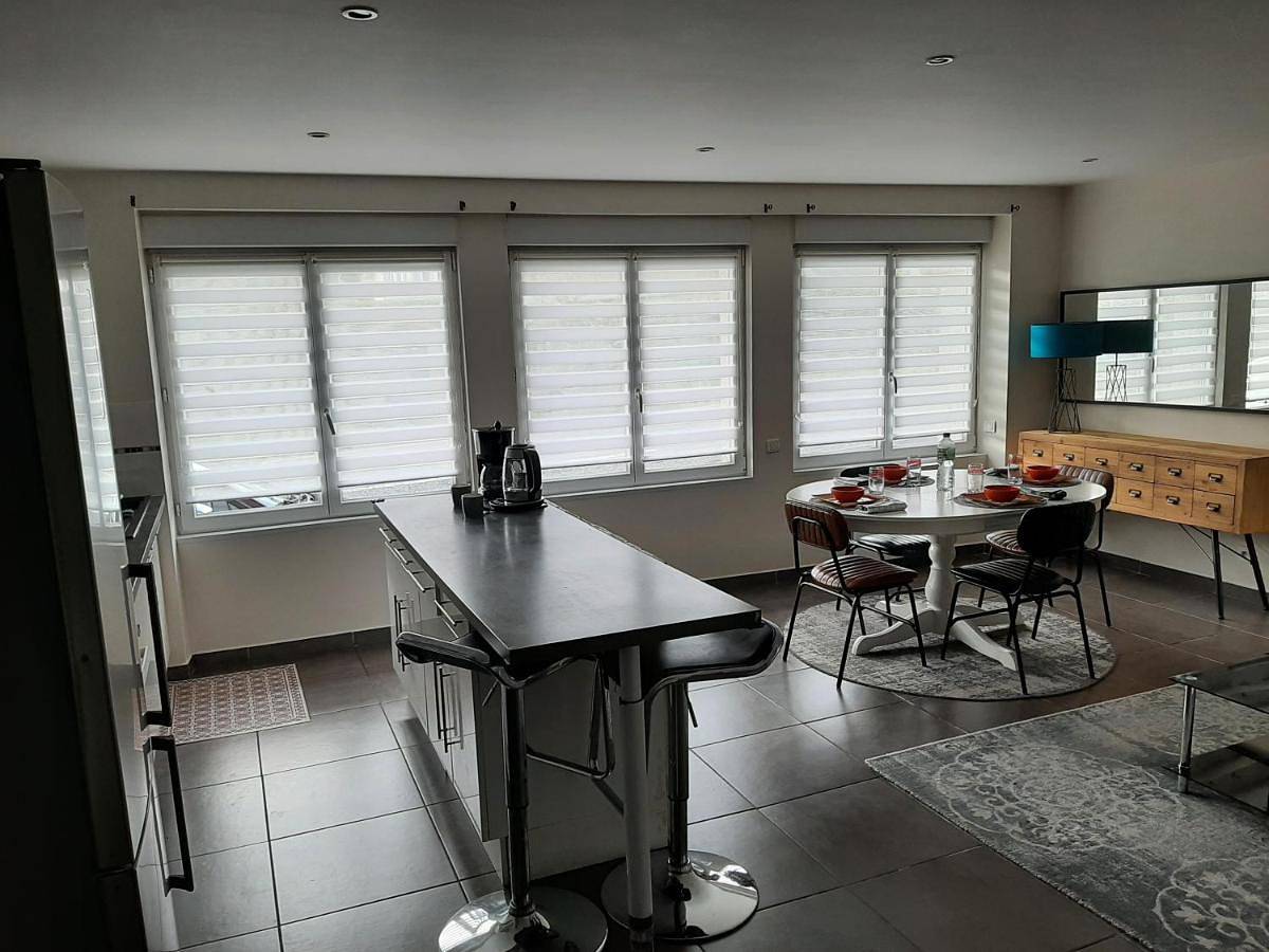 Appartement entier, Two-Bedroom Apartment in Morlaix, Ceinture Dorée