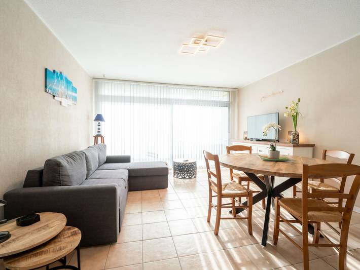 Ferienwohnung für 2 Personen, mit Balkon und Garten in Bredene