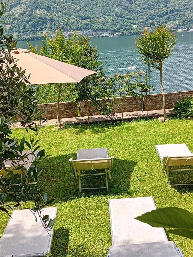 Location de vacances pour 6 personnes, avec vue sur le lac ainsi que jardin et vue, animaux acceptés dans Nesso - 2