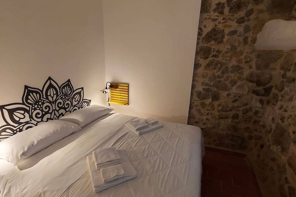 Entire apartment, Il Gelsomino - Borgo Lago - Bolsena Lake - Capodimonte in Capodimonte, Lake Bolsena