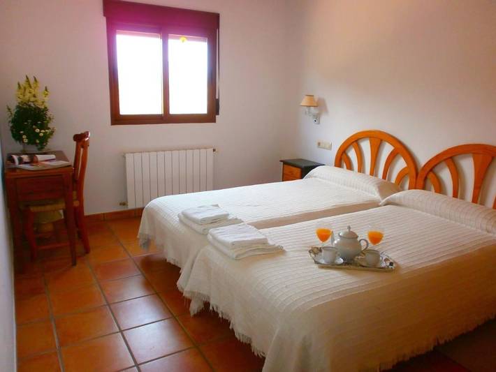 Casa rural para 4 personas, con Terraza y Jardín además de Piscina y Vistas en Jalón - 2