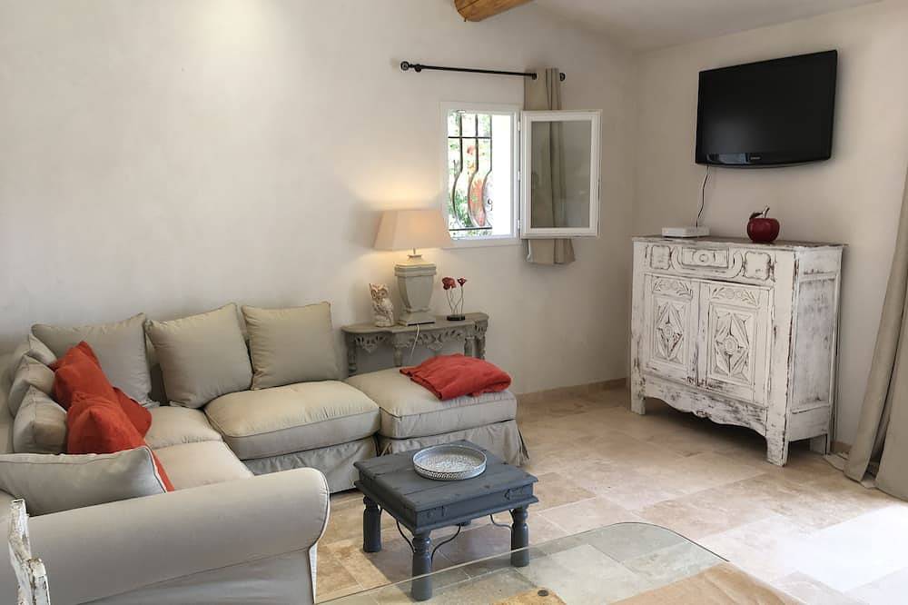 Charming house classified 4 stars in Luberon Protected Natural Regional Park in Roussillon, Parc naturel régional du Luberon