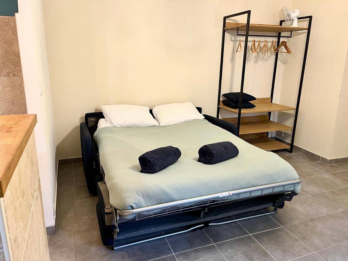 Appartement entier, One-Bedroom Apartment in Sarlat-la-Canéda, Périgord Noir