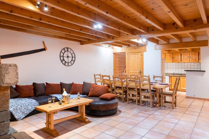 Gîte pour 11 personnes, avec terrasse dans Parc national des Pyrénées - 4
