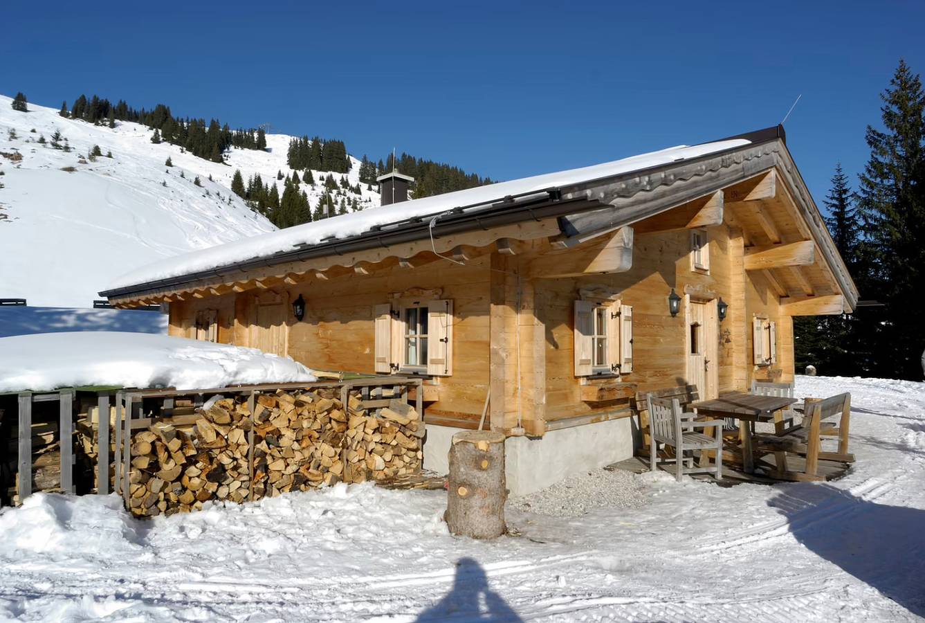 Skihütte bis 10 Personen auf der Skipiste Hinterglemm by Fewo-Plan (Salb100) in Hinterglemm, Saalbach-Hinterglemm