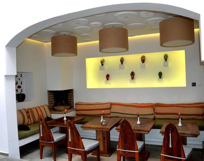 Riad pour 2 personnes, avec sauna et jacuzzi ainsi que terrasse et piscine à Rabat - 4