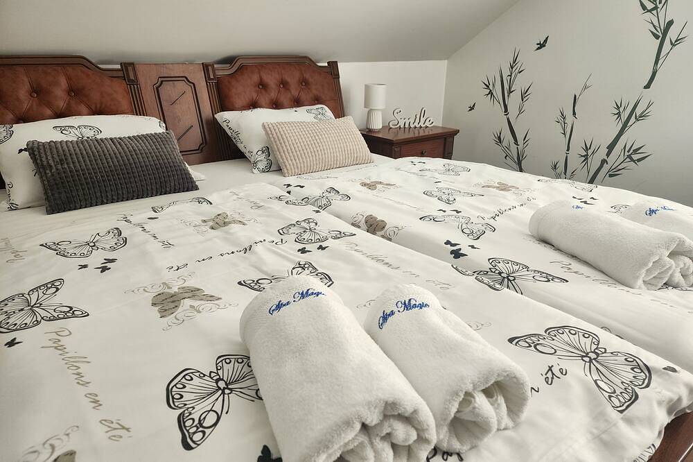 Villa in der Natur mit Jacuzzi, Sauna, Pool und Platz zum Treffen in Krapina-Zagorje