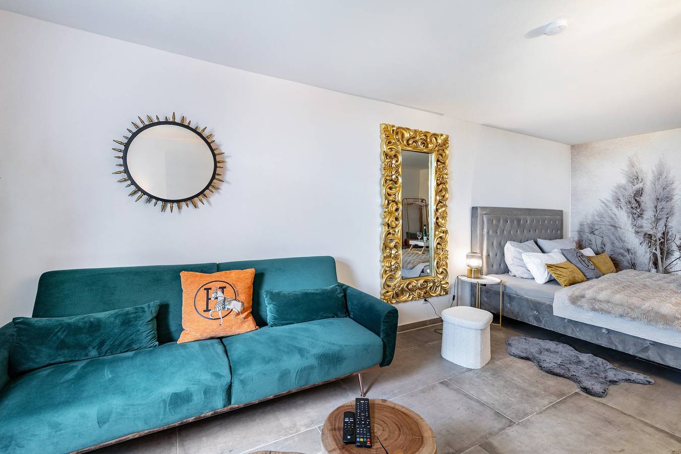 Ganze Wohnung, Ferienwohnung 'Deluxe Apartement Mit Terrasse' mit Gemeinschaftsterrasse und Wlan in Duisburg, Niederrhein
