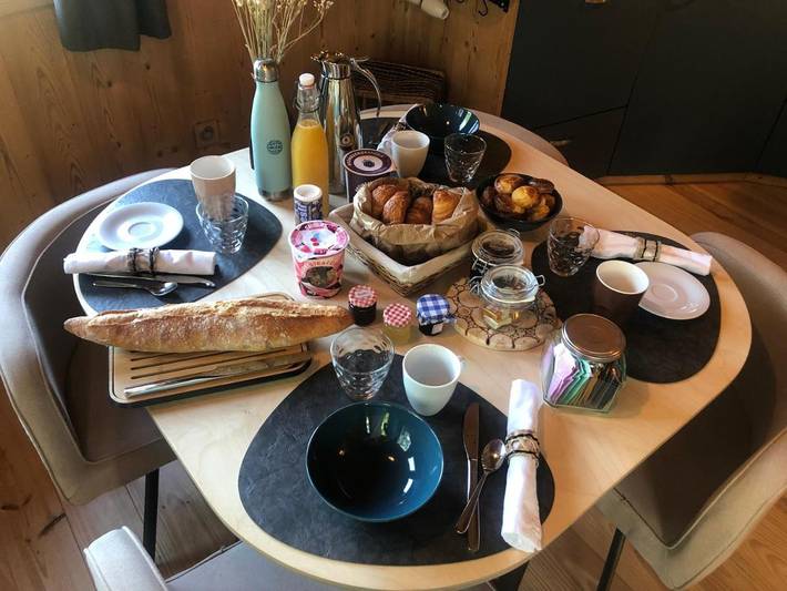 Gîte pour 4 personnes, avec vue ainsi que jardin et terrasse à Chapelle-Voland - 2
