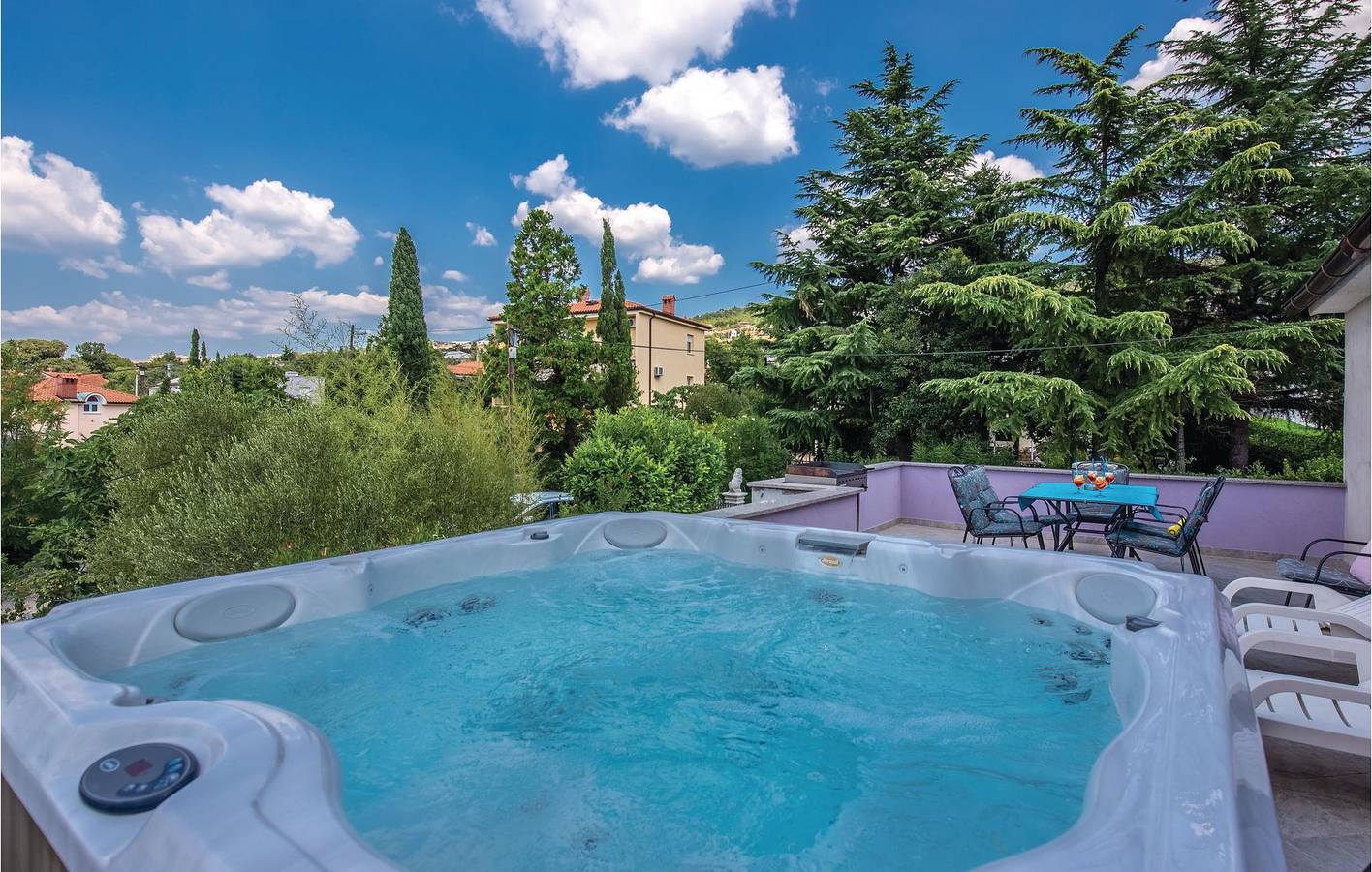 Ganze Ferienwohnung, Ferienwohnung für 6 Personen mit Terrasse in Vrh Martinscice, Primorje-Gorski Kotar