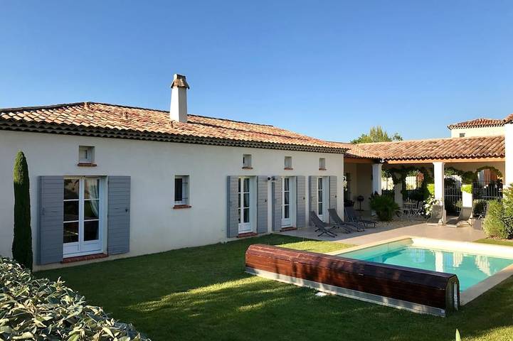 Chalet para 6 personas, con jacuzzi y jardín - 1