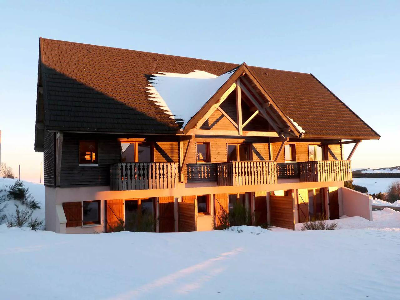 Appartement entier, Appartement 3 Pièces Cabine Duplex 6/8 Personnes in Lac Pavin, Besse-et-Saint-Anastaise
