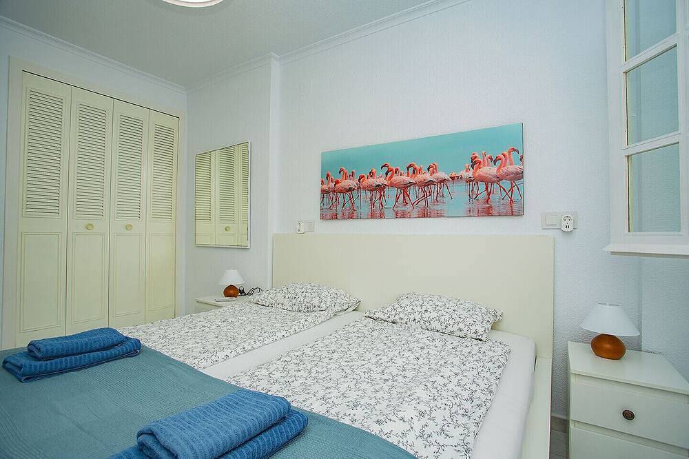 Apartamento entero, 092 Romano Chill Out - Alicante Holiday in Torrevieja, Costa Blanca