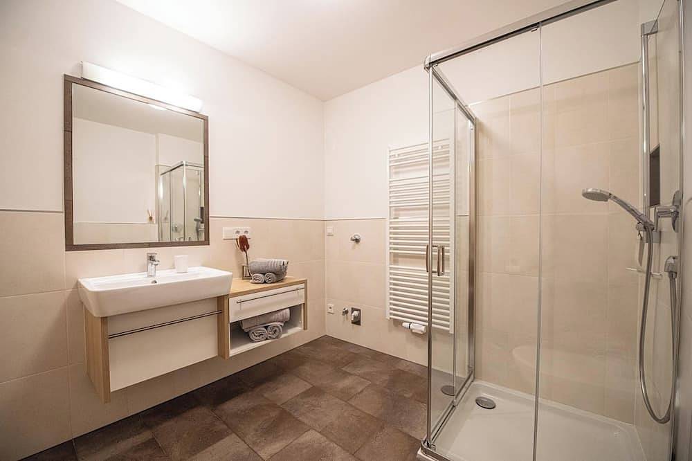 Ganze Wohnung, Apartment Wein 70 m² Wohlfühlkomfort in ruhiger Lage mitten im Weinberg in Neustift (Unterdorf), Vahrn