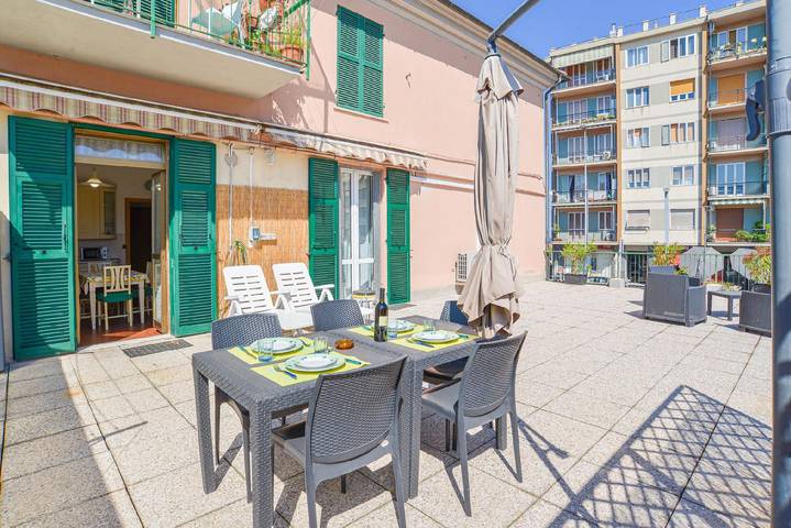 Appartamento per 5 persone, con terrazza in Vado Ligure