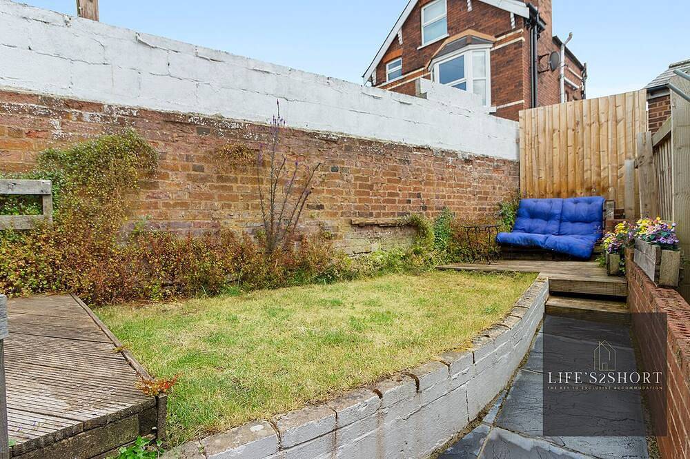 Apartment for 6 People in Exeter, Devon