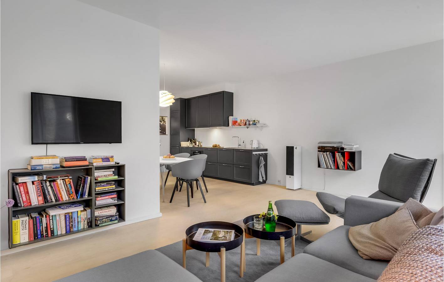 Entire holiday apartment, Holiday apartment for 6 people with terrace in Frederiksberg, Copenhagen