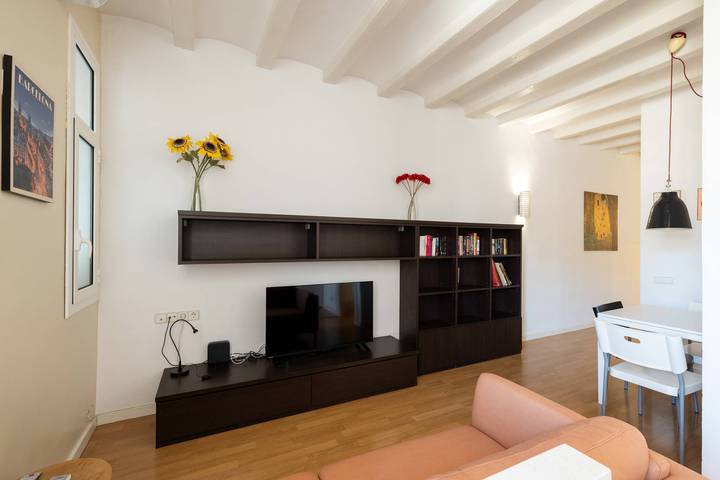 Appartement entier, 23No1138 - Apartment in Poble Sec in Barcelona Centre, Barcelone