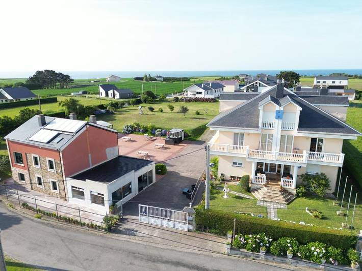Hôtel pour 2 personnes, avec piscine et jardin à Tapia de Casariego - 4