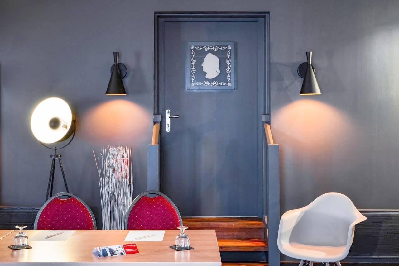 Hôtel pour 4 personnes avec terrasse in Chaintré, Région de Mâcon