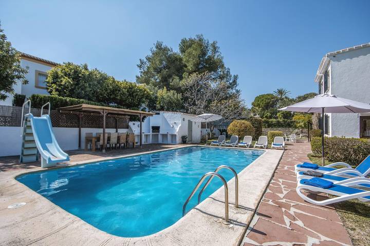 Chalet para 4 personas, con Jardín y Piscina en Provincia de Alicante - 2