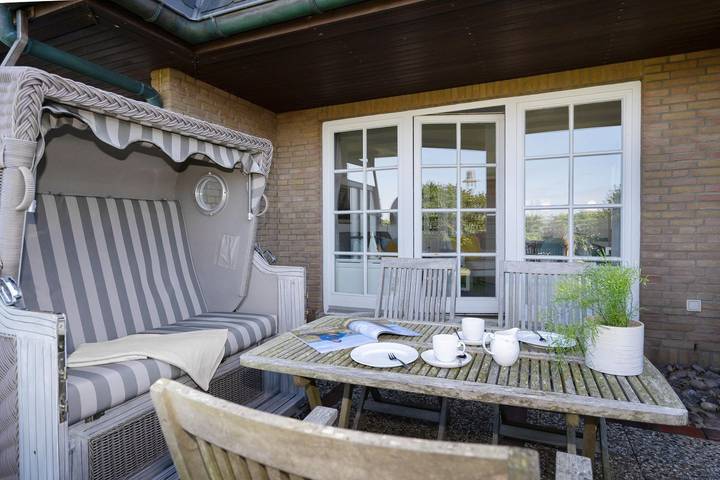 Ganze Wohnung, Modernes App. für 2 Pers. mit Terrasse samt Meerblick in Kampen, inkl. Wlan. in Kampen (Sylt), Sylt