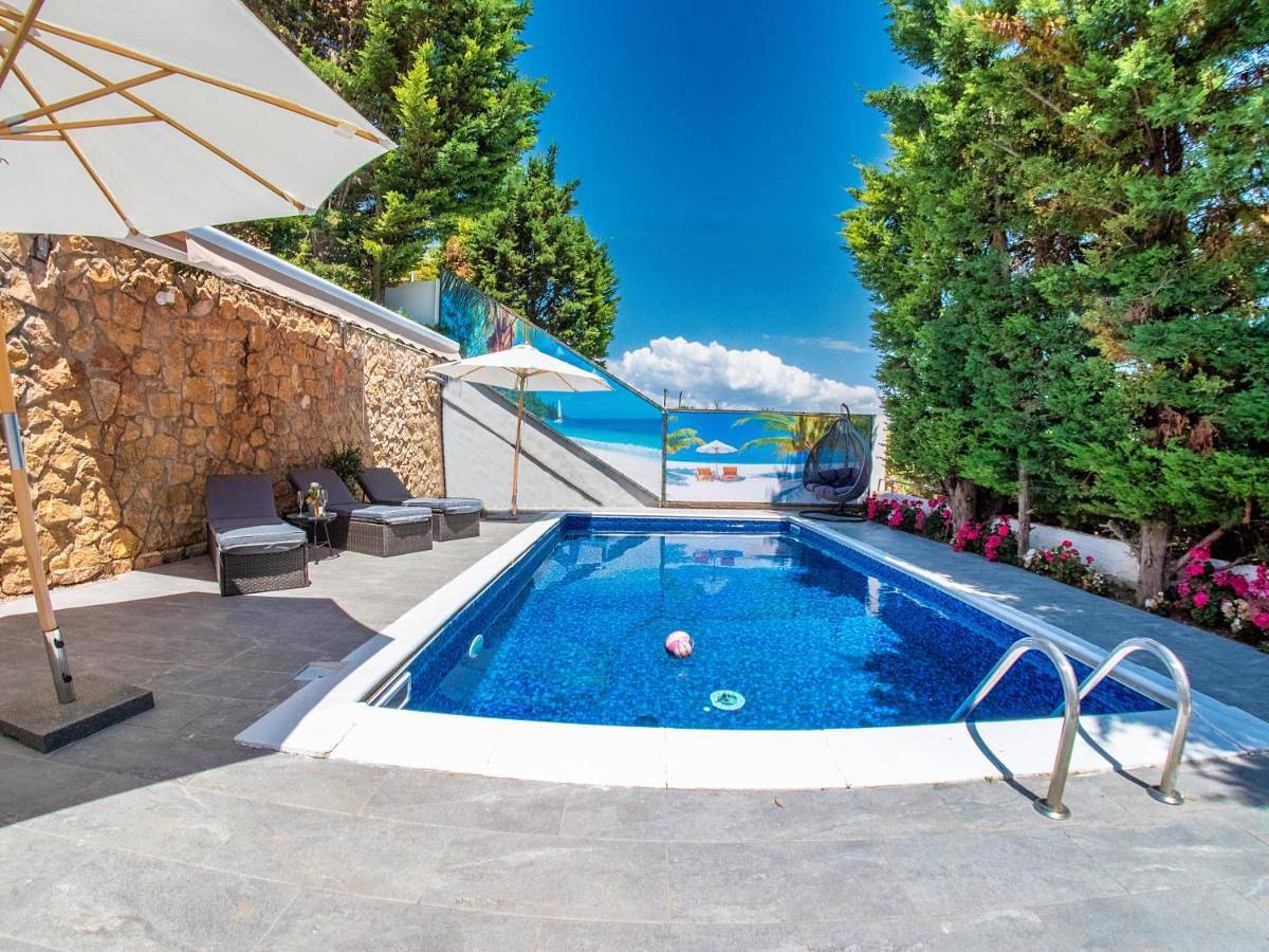 Deluxe Sani Relax Villa in Sane, Kassandra