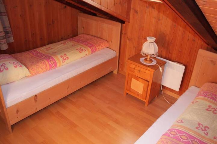 Ganze Wohnung, Cavegn-Fry, (Rueras/Sedrun), 652.01 in Tschamut, Tujetsch