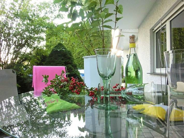 Ferienwohnung für 2 Personen, mit Terrasse und Garten in Homberg
