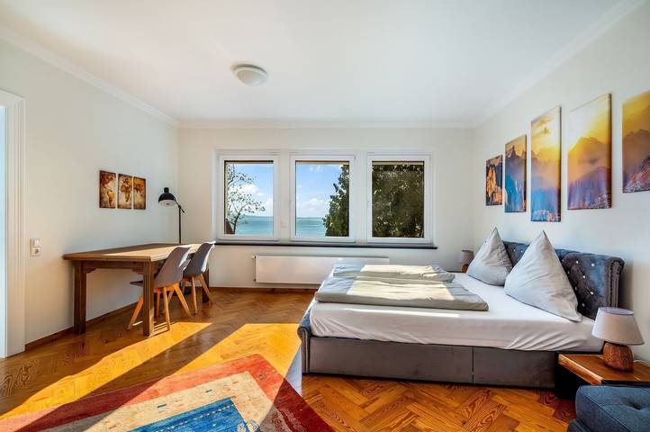 Ferienwohnung für 7 Personen, mit Seeblick und Ausblick sowie Garten in Nonnenhorn - 4