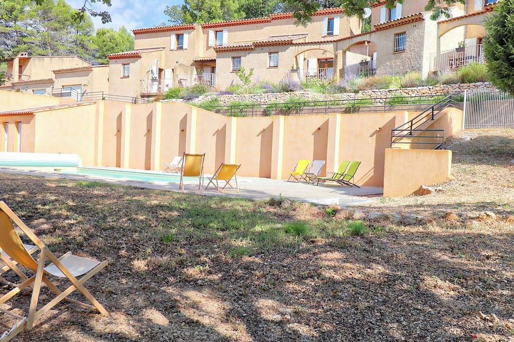 Apartamento entero, 4-guest flat wterrace & shared pool – Verdon countryside in Artignosc-sur-Verdon, Región Brignoles