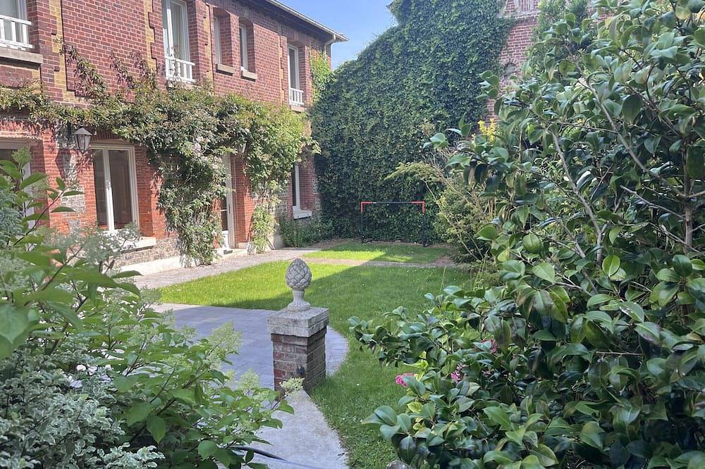 Villa Léonie, La plage à vos pieds, le jardin rien qu'à vous in Pourville-sur-Mer, Hautot-sur-Mer