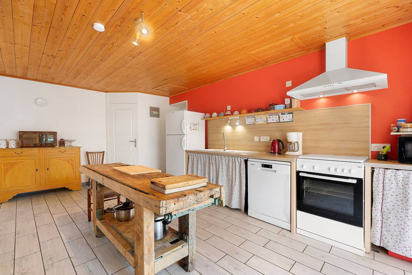 Grande casa de férias Laplanque – Marais Poitevin na Vendeia! in Vix, Fontenay-le-Comte