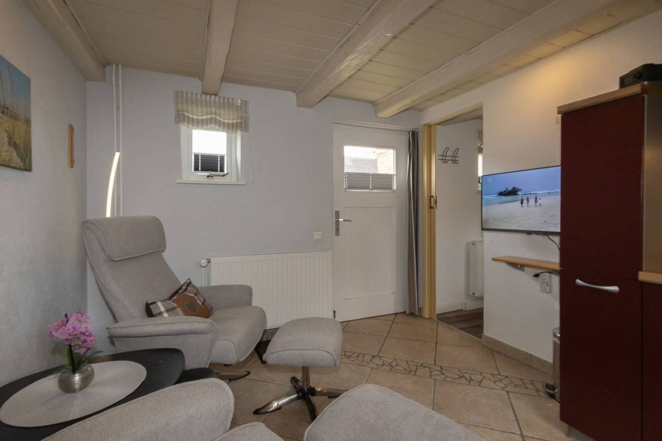 Entire apartment, Das Appartement befindet sich in einer sehr ruhigen und doch zentral gelegenen Seitenstraße. in Hörnum, Sylt