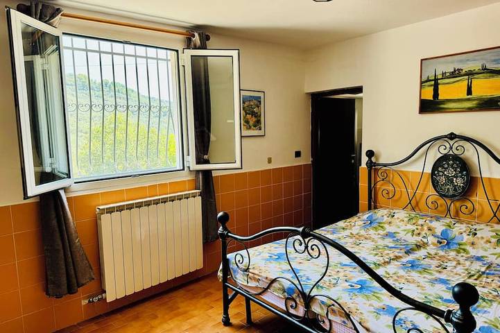 Location de vacances pour 4 personnes, avec terrasse et jardin à Diano San Pietro - 4