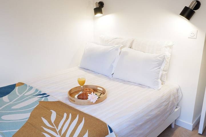 Appartement entier, Le Sully Terrasse - 5min gare Rer in Courcouronnes, Essonne