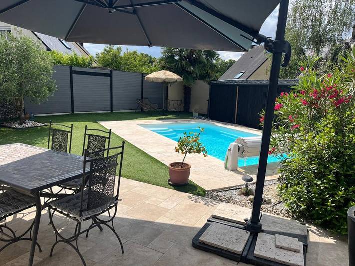 Casa de vacaciones para 6 personas, con jardín además de piscina y vistas - 1