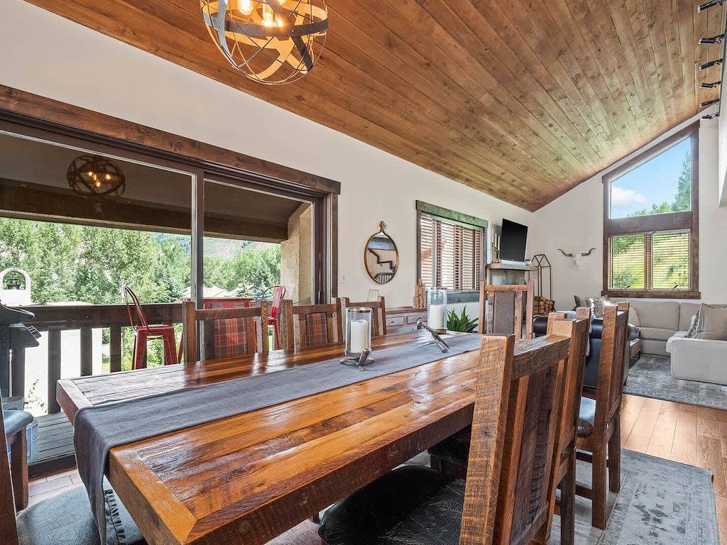 3Br Townhouse Near Resort: Pool Golf course Tennis in Eagle-Vail, Beaver Creek