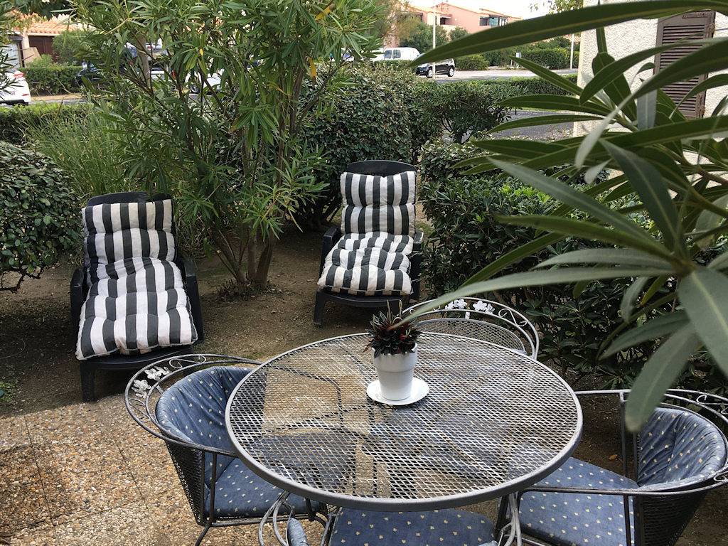 Appartement entier, Loue T2 en rez-de-jardin - village naturiste de Leucate in Port Leucate, Leucate
