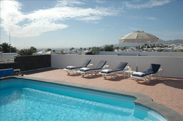 Bungalow für 5 Personen, mit Balkon und Terrasse sowie Pool in Puerto del Carmen - 2