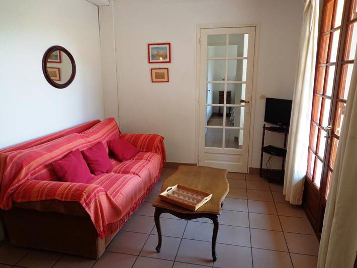 Gîte pour 4 personnes, avec jardin à Saint-Julien-en-Born - 2