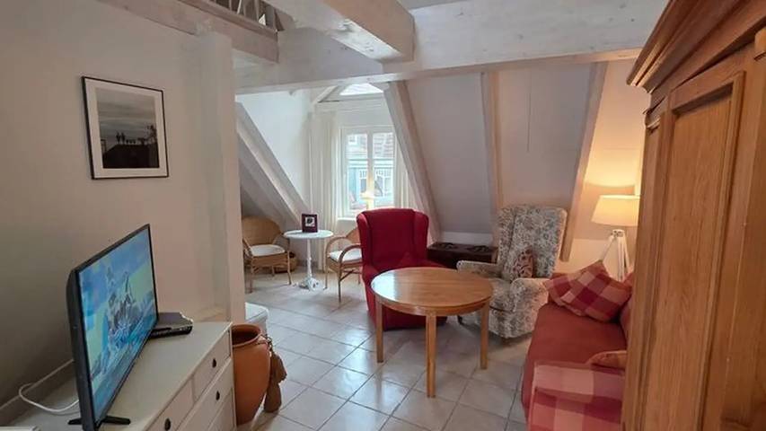 Ferienwohnung für 2 Personen, mit Sauna und Balkon in Waren (Müritz)