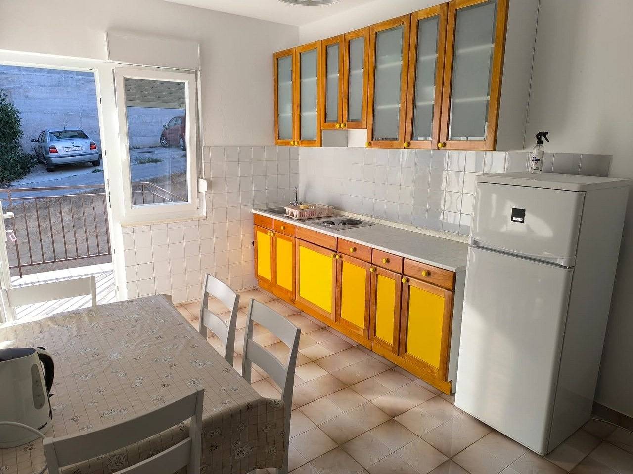 Ganze Wohnung, Ein-Schlafzimmer Apartment mit Meerblick in Primosten, Šibenik-Knin