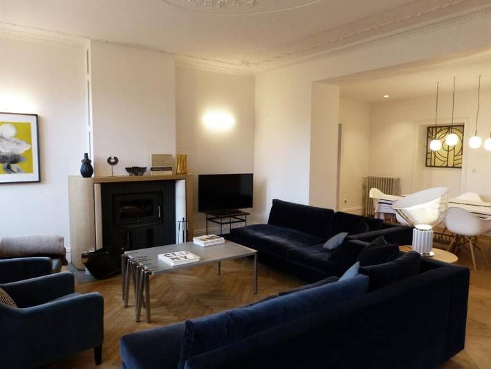 Location de vacances pour 5 personnes, avec vue et jardin à Marcigny - 3