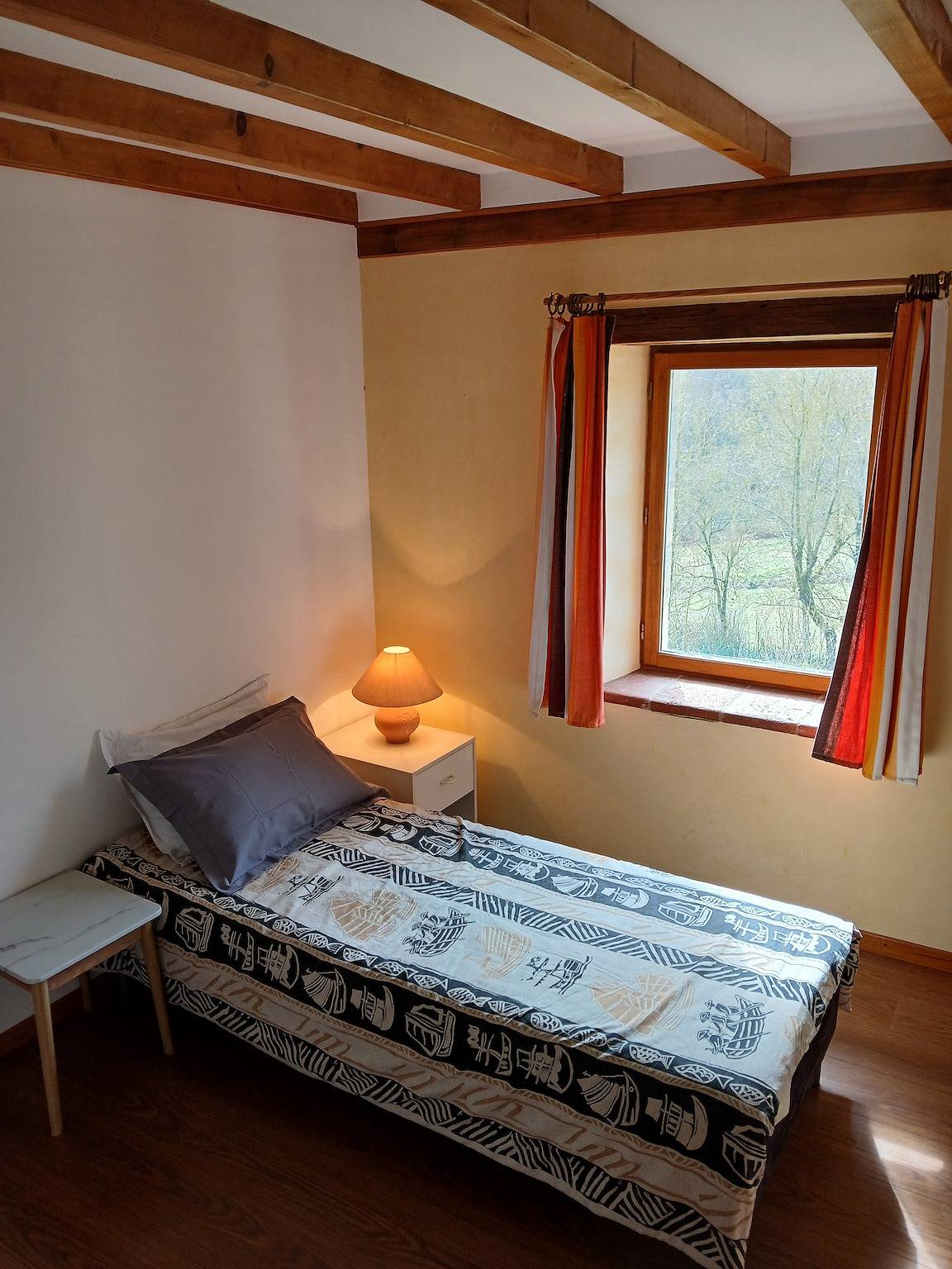 Entire apartment, Apartment 'Studio Dans Terrain De 30he' with Private Pool, Private Terrace and Wi-Fi in Hounoux, Limoux region