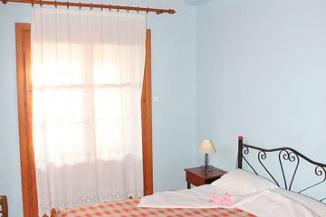 Villa for 7 People in Skopelos, Decentralized Administration of Thessaly - Central Greece, Photo 4