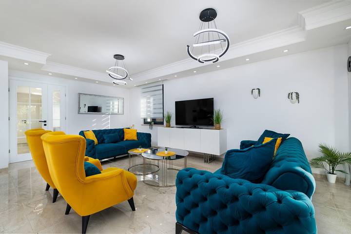 Villa für 10 Personen, mit Pool und Garten - 1