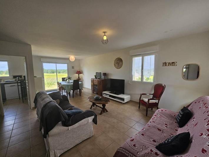 Location de vacances pour 7 personnes, avec vue et jardin à La Mesnière - 2